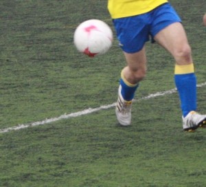 Futebol- Algueirão e Mucifalense no 1.º lugar do distrital de Juvenis