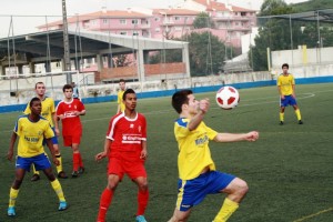 Futebol- Sintrense vence nos Juniores da AFL