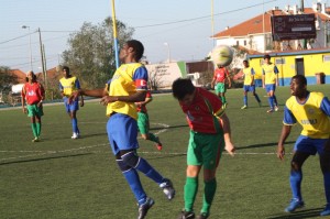 Futebol-Algueirão e Sintra Football perdem na 2.ª Divisão da AFL