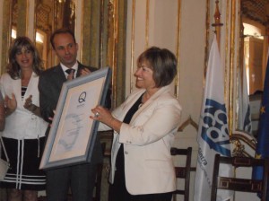 C.E.C.D de Mira Sintra recebe prémio de prestígio, o certificado EQUASS