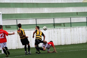 Futebol- 1.ª Divisão AFL; Mem Martins vence (3-1) Domingos Sávio Futebol- 1.ª Divisão AFL; Mem Martins vence (3-1) Domingos Sávio
