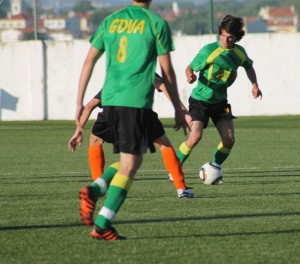 Torneio de futebol da Freguesia de S. João das Lampas-MTBA; definido o quadro de semi-finalistas