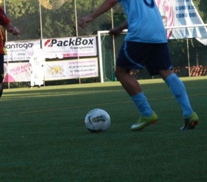 Futebol- 1.º de Dezembro bate (2-0) Linda-a-Velha em jogo de preparação