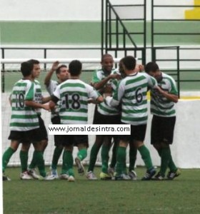 Futebol- Lourel vence Santa Iria (1-0), e caminha para a subida de divisão