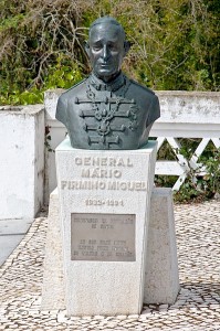 General Mário Firmino Miguel - Homenagem dos sintrenses