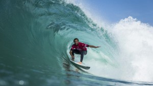 Surf- Frederico  Morais despede-se de Pipeline no 17.º lugar